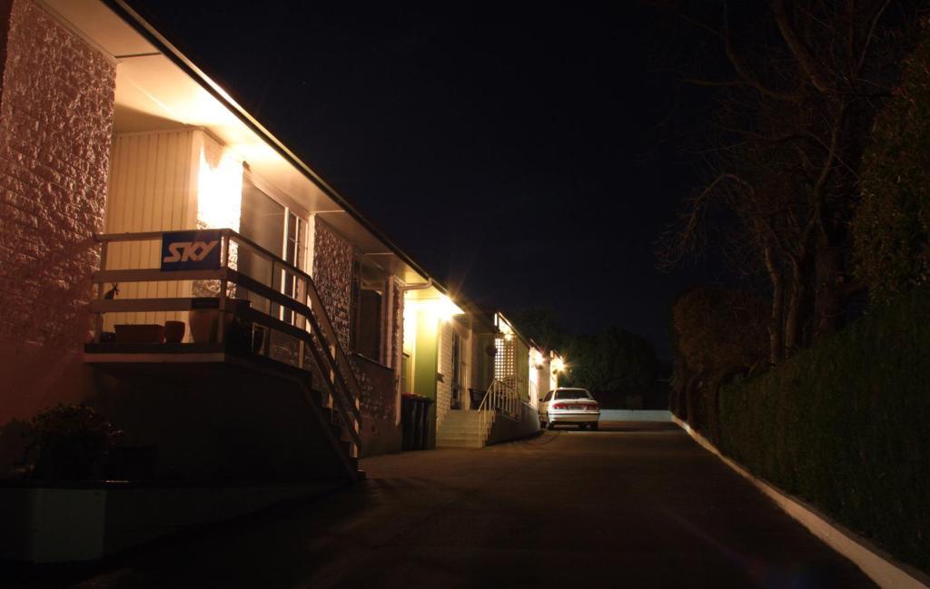 12 White Star Motel Timaru Eksteriør bilde